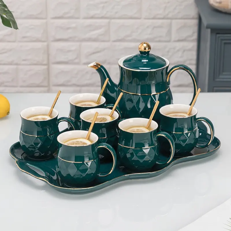 Bắc Âu sứ Tea Party Set của 6 với đứng vàng rim Tea Pot và ly đặt trà Bộ quà tặng cho gia đình