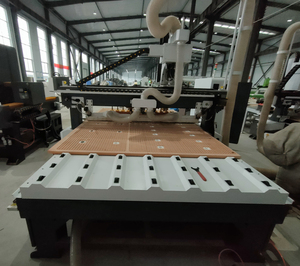 Armadietto per mobili con pannello per 1325 di nidificazione 1530 ROUTER CNC ATC macchina per la produzione di porte in legno