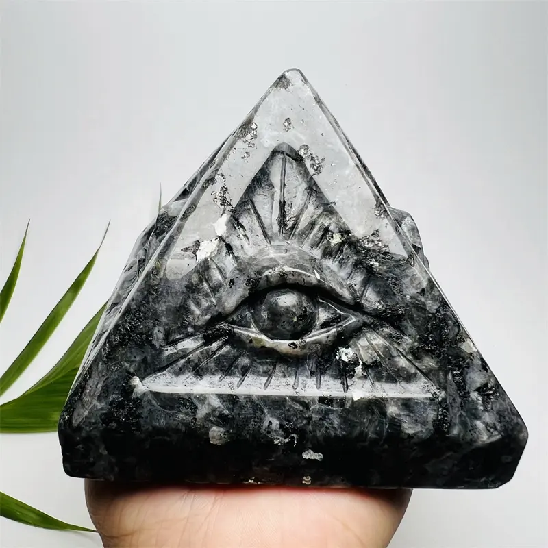 Piramide di cristalli di pietra di palma Spectrolite decorazione piramide di guarigione naturale all'ingrosso all'ingrosso