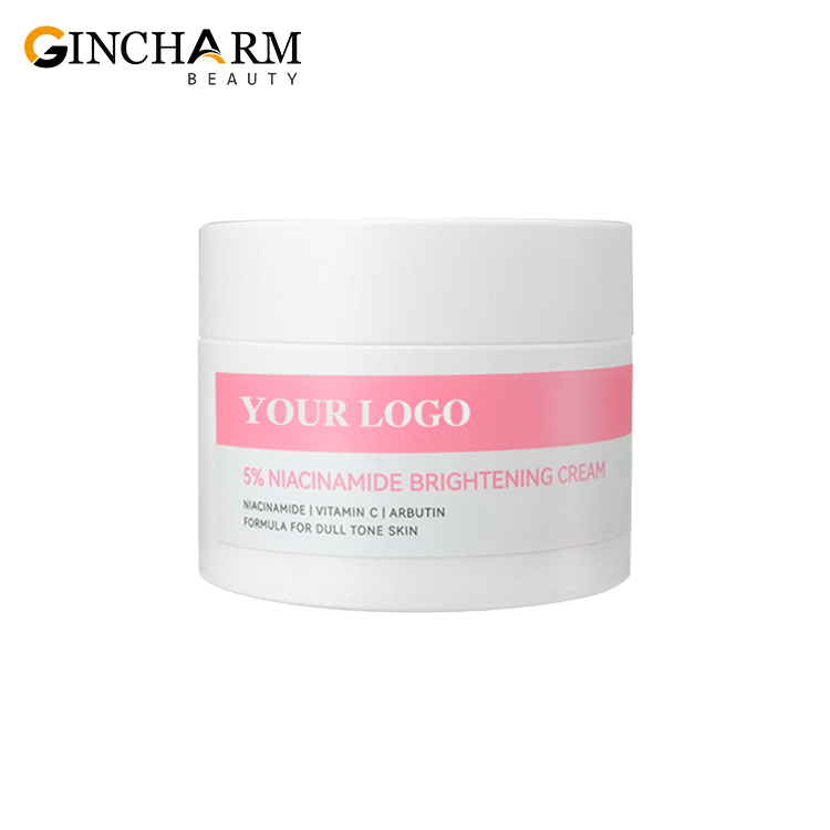 Crème pour le visage à la nicotinamide
