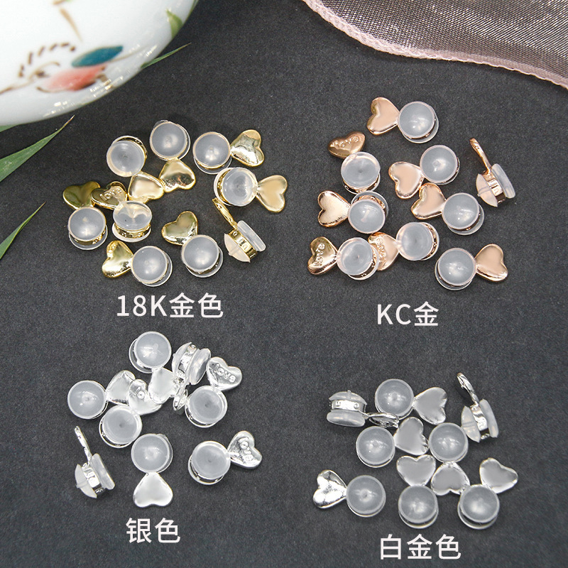 5. Round design with heart motif