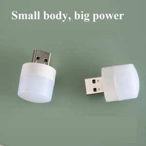 ไฟ LED แบบเสียบ USB ขนาดเล็กอเนกประสงค์5V 1W สีสันสดใสป้องกันดวงตาไฟกลางคืนไฟอ่านหนังสือสำหรับห้องนอนโต๊ะเดินทาง