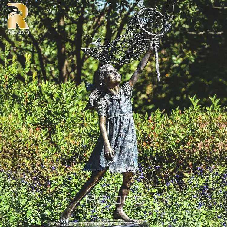 A mais bela decoração do jardim Bronze menina com borboleta estátua escultura