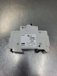 プログラミングコントローラPlc S 201 U K 5A回路ブレーカー1 POLE 240V 5060HZ 4E34 PLC新品オリジナル - Product Image 3
