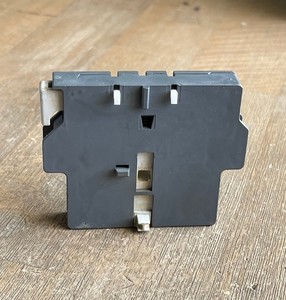 Nuovo e originale Plc CAL511 contatto ausiliario PLC Controller di programmazione - Product Image 3