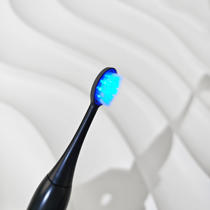 शांत नेतृत्व वाली सोनिक तकनीक इलेक्ट्रिक टूथब्रश-बिना शोर के शक्तिशाली सफाई - Product Image 4