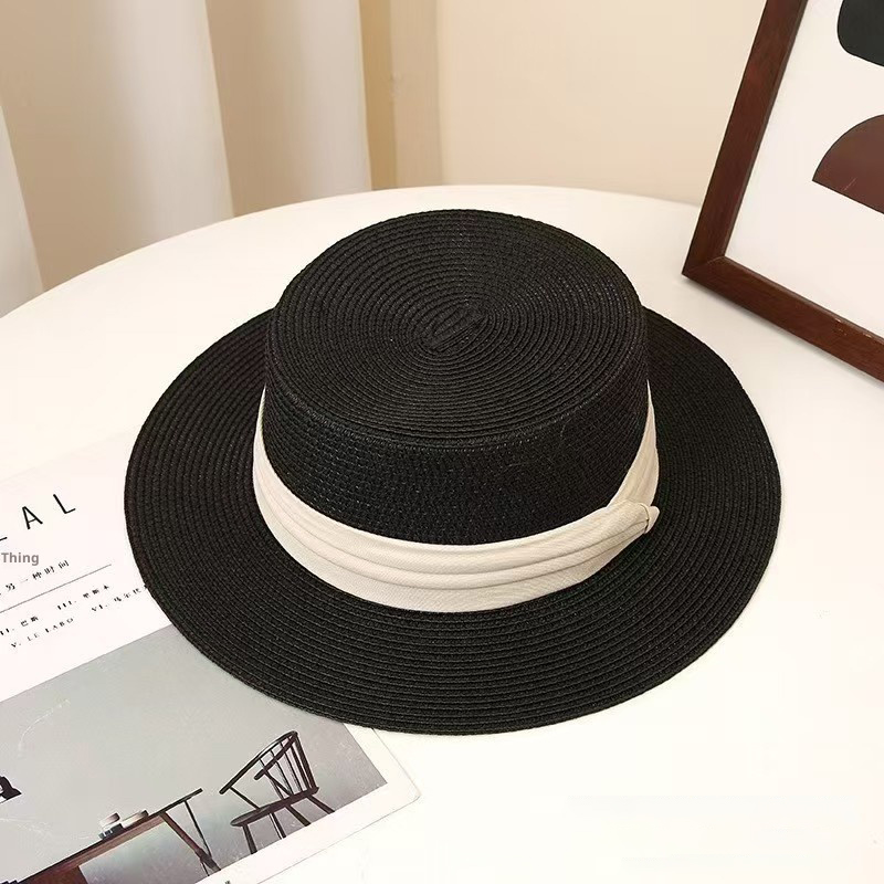Noir avec ruban beige