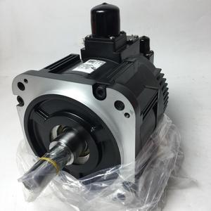 เครื่องจักร CNC ควบคุมอุตสาหกรรมมอเตอร์ SGMAS-A5ABA-TE11เซอร์โวพร้อม AC เซอร์โวมอเตอร์และเครื่องเข้ารหัสไดรฟ์