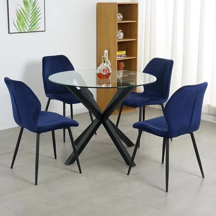 İskandinav lüks Modern ev restoran yemek odası mobilyası Set 4 6 kişilik cam üst yuvarlak yemek masası