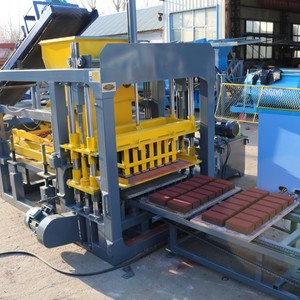 KAIDONG-máquina de pavimento de bloques de hormigón hueco hidráulico, máquina de pavimentación de bloques de enclavamiento totalmente automática, QT4-15C - Product Image 1