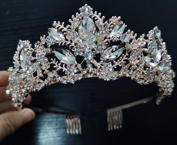 Oro rosa con il pettine