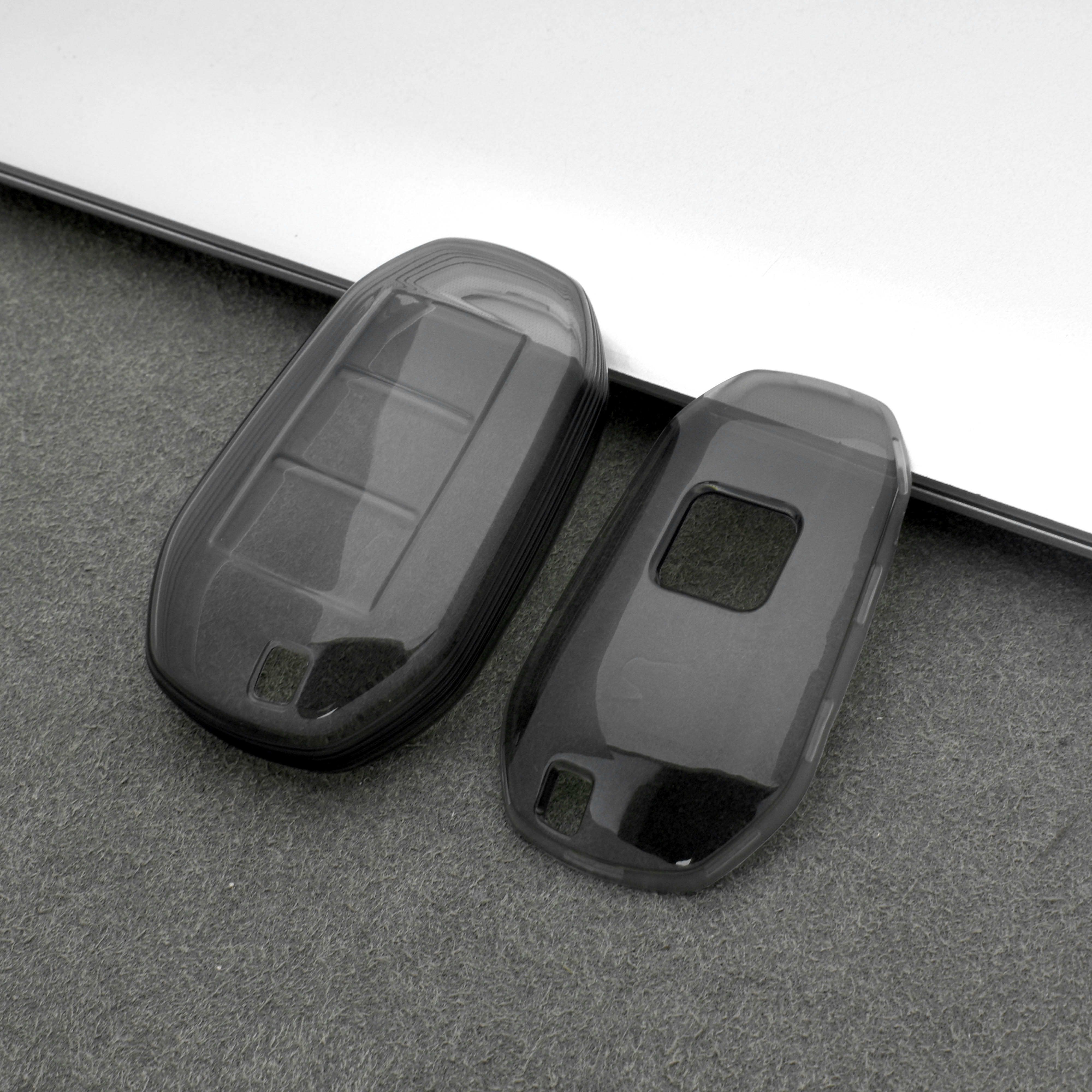 Noir transparent