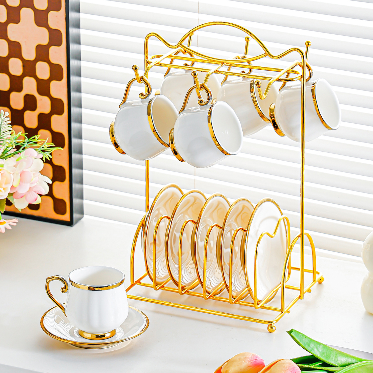5001-6 cups, 6 saucers, 6 spoons, gold frame