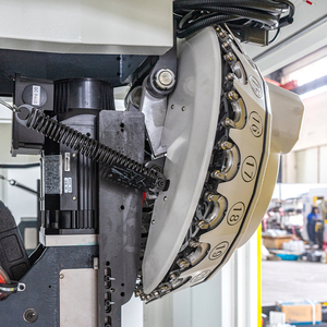 Fabrika doğrudan satış T6 yüksek hızlı delme ve dokunarak makinesi CNC işleme makinesi - Product Image 4