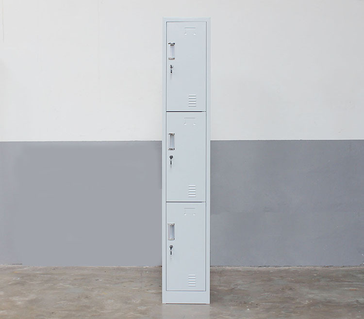 White-3 door locker