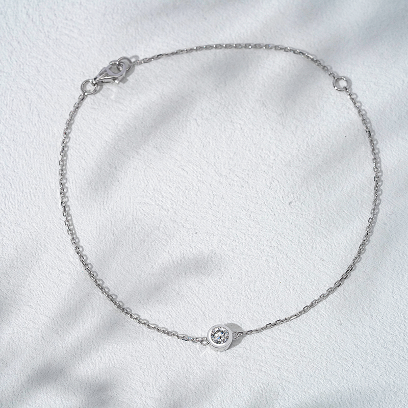 18k white gold