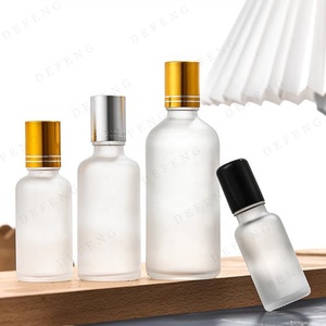 透明エッセンシャルオイル香水5ml 10ml 30ml 50ml 100mlローラーボトルゴールドキャップ付き - Product Image 5