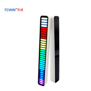 Tcwin ไฟ LED 32เม็ด, ไฟ LED ควบคุมเสียงได้18สีสำหรับรถยนต์แอปควบคุมด้วยแอป - Product Image 1