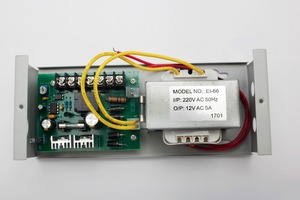 Alimentatore in ingresso AC220V per sistema di controllo accessi con uscita DC12V - Product Image 2