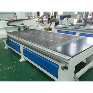 Controlador DSP Sistema de corte CNC RichAuto de 3 ejes 1325-R3 Máquina enrutadora CNC para grabado en madera - Product Image 2