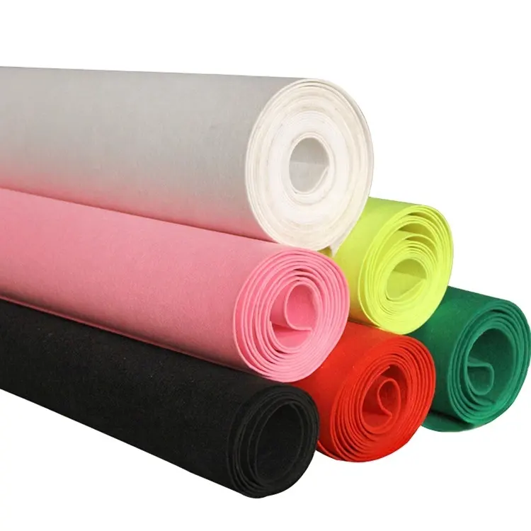 Fabrika doğrudan gri 100% Polyester iğne delikli yumuşak olmayan dokuma kumaş keçe ruloları renk Diy keçe kumaş