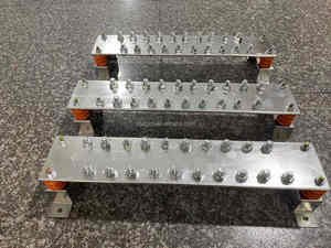 Fabrika doğrudan satış damızlık 18Mm Pitch 18650 hücre 18120Mm diş Tembaga alüminyum düz bara - Product Image 2