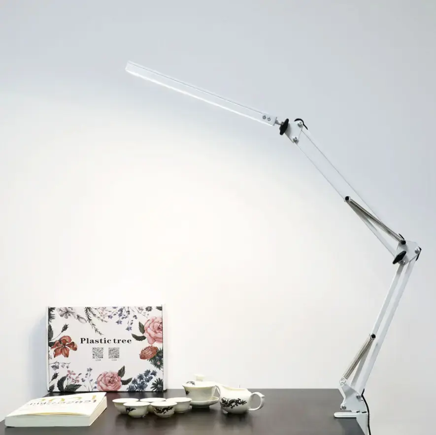 Luci da scrivania pieghevoli a LED di nuova moda Clip on Clamp lampada da tavolo dimmerabile a braccio lungo lampada da lettura a 3 colori per soggiorno