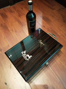 Bán buôn tùy chỉnh thiết kế sang trọng Đàn Piano sơn mài bóng kết thúc bằng gỗ paclaging Hộp Quà Tặng trường hợp cho rượu Whisky chai 2 trong 1 - Product Image 2