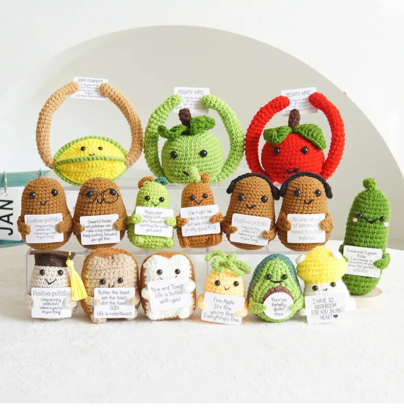 Crochet Potato Family Crochet Positive Poo Tomate divertido Lovely Adorable Pear Crochet Potato con letras Car Dashboard Decor