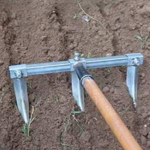 Máy đào thủ công đa chức năng với khoảng cách hàng có thể điều chỉnh để trồng tỏi và trồng trọt - Product Image 1