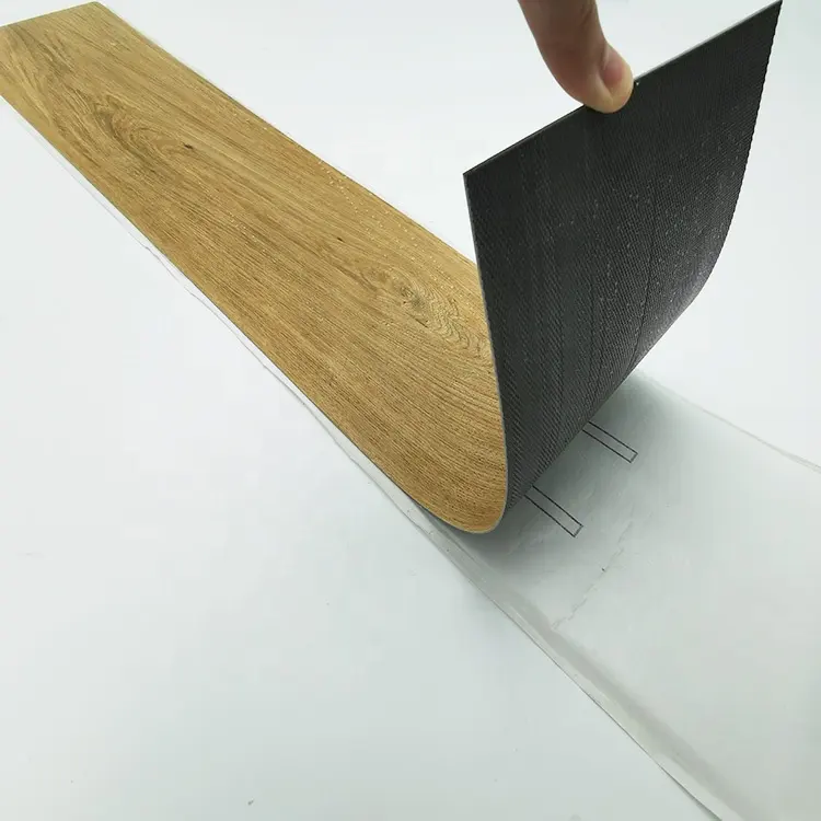 Durable 2020 Offre Spéciale nouveau matériel stratifié en bois de vinyle de plancher de pvc