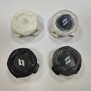 เชือกรองเท้าแบบยืดหยุ่นไม่ต้องผูก พร้อมหัวล็อคแบบหมุน สำหรับรองเท้าผ้าใบ - สีดำและสีขาว - Product Image 3