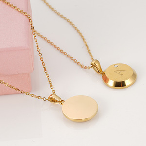 Round Coin <strong>Disc</strong> Engraved Custom Letter a Z Initial Zircon Pendant Gold Plated Alphabet Fashion Jewelry Necklace for Women 2024