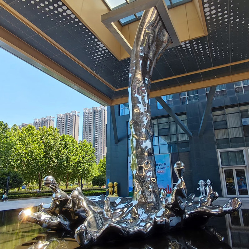 Sculpture d'éclaboussures d'eau