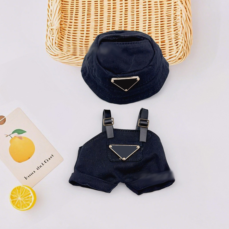 Black bucket hat + overalls (without doll)