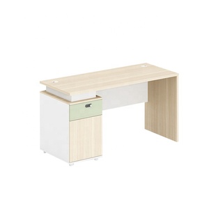 Escritorio de oficina ejecutiva con tablero de MDF de diseño Simple Con pedestal fijo Ordenador de escritura de oficina de madera Vertical mesa individual para personal - Product Image 1