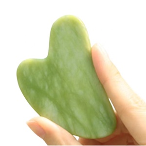 Yüz taş guguaracı için gugukurulu Premium gül kuvars Facemassage aracı yüz gençleştirme yeşim aracı - Product Image 1