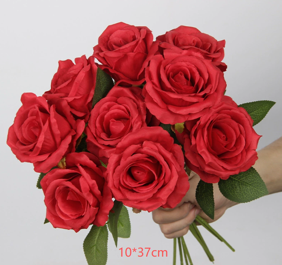 Grande tige de rose crème rouge à une tête