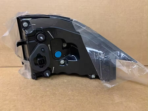 Otomobil parçaları araba işık modeli X dış kuyruk işık lambası 1034332-00-B Tesla modeli X 2014-2020 için kuyruk işık - Product Image 2