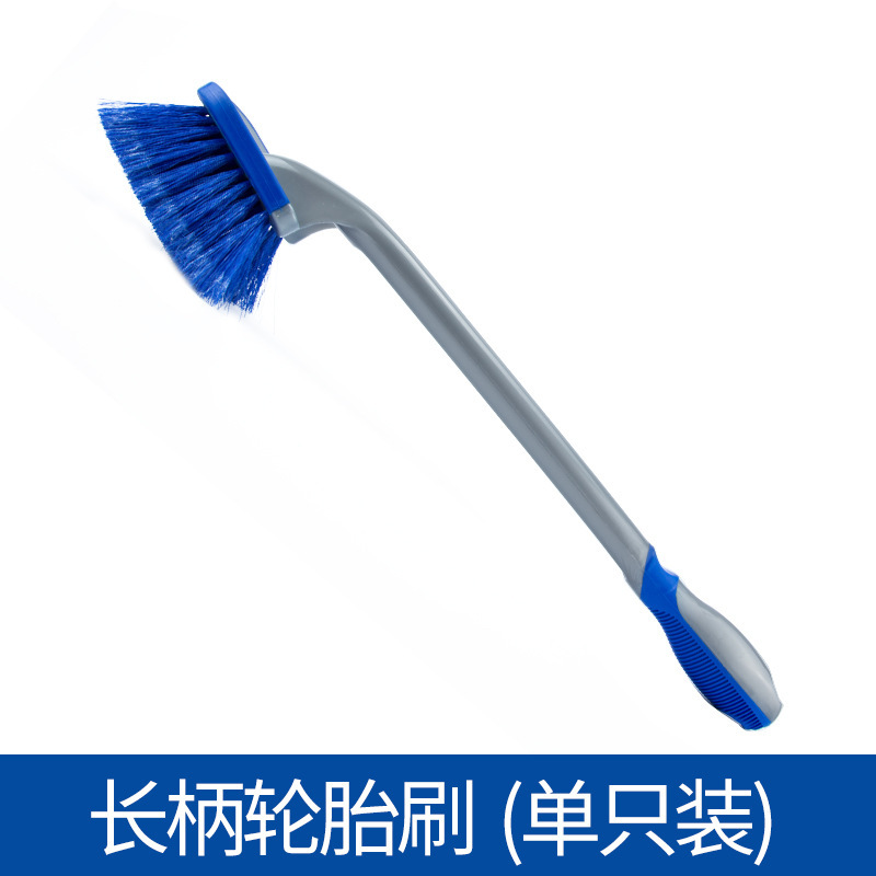 Brosse à pneus bleue à long manche