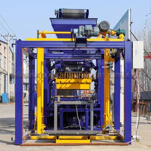 Máquina de bloques de motor de hormigón, máquina semiautomática de fabricación de ladrillos, máquina de bloques de motor de Sudáfrica - Product Image 4