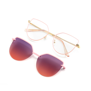 2023 Stylish Unisexแว่นตากันแดดCat-EyeชุดกระจกTwo-In-Oneโพลาไรซ์กรอบโลหะแม่เหล็กสายตาสั้นการใช้งาน - Product Image 3