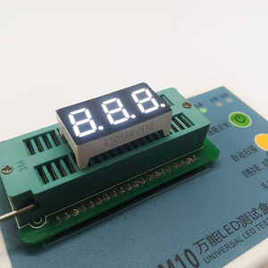 LED 7-Segment-Anzeige Weiß 0,4 Zoll 3-stellige digitale Röhre Anpassbare Röhren chip farbe Hoch helle LED-Segment anzeige - Product Image 1