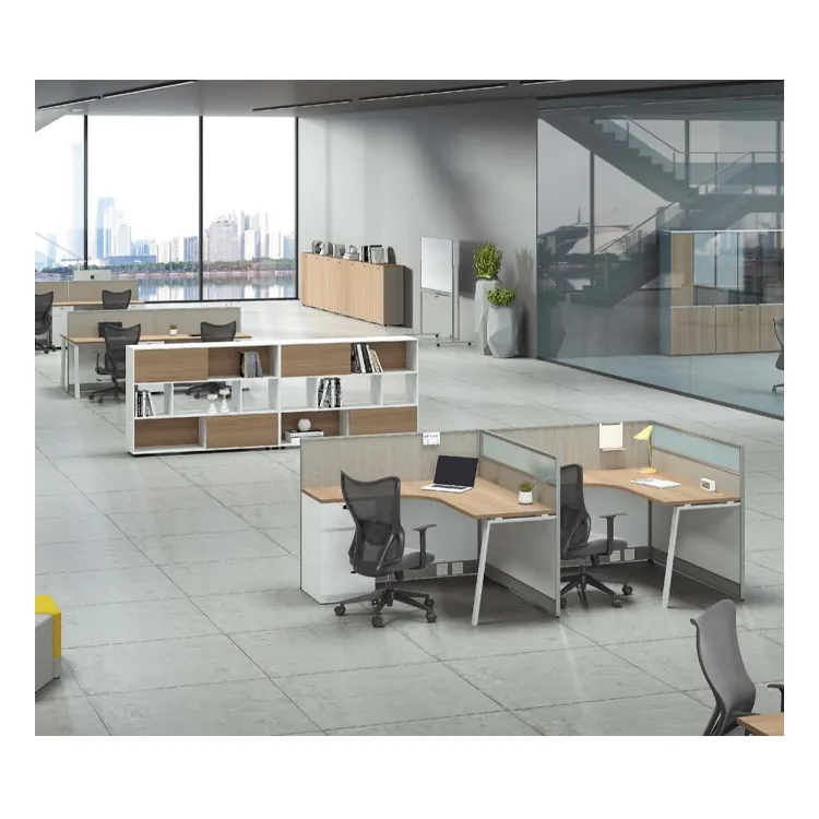 Bureau de personnel double écran blanc, poste de travail pour deux personnes avec petits pieds en acier, pieds en bois, bureau de personnel modulaire en MDF