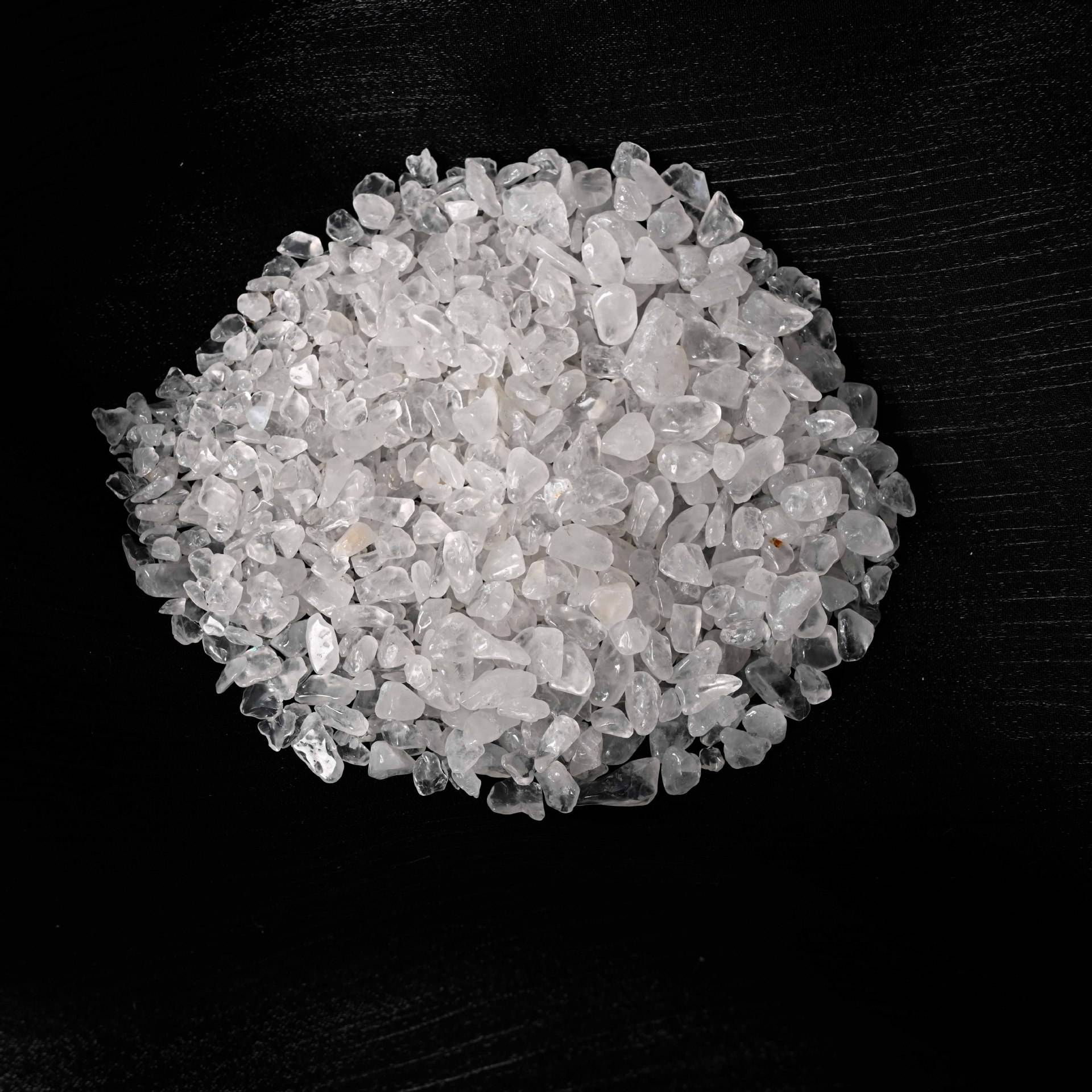 คริสตัลไวท์ แมคคาเดม-คอตตอน