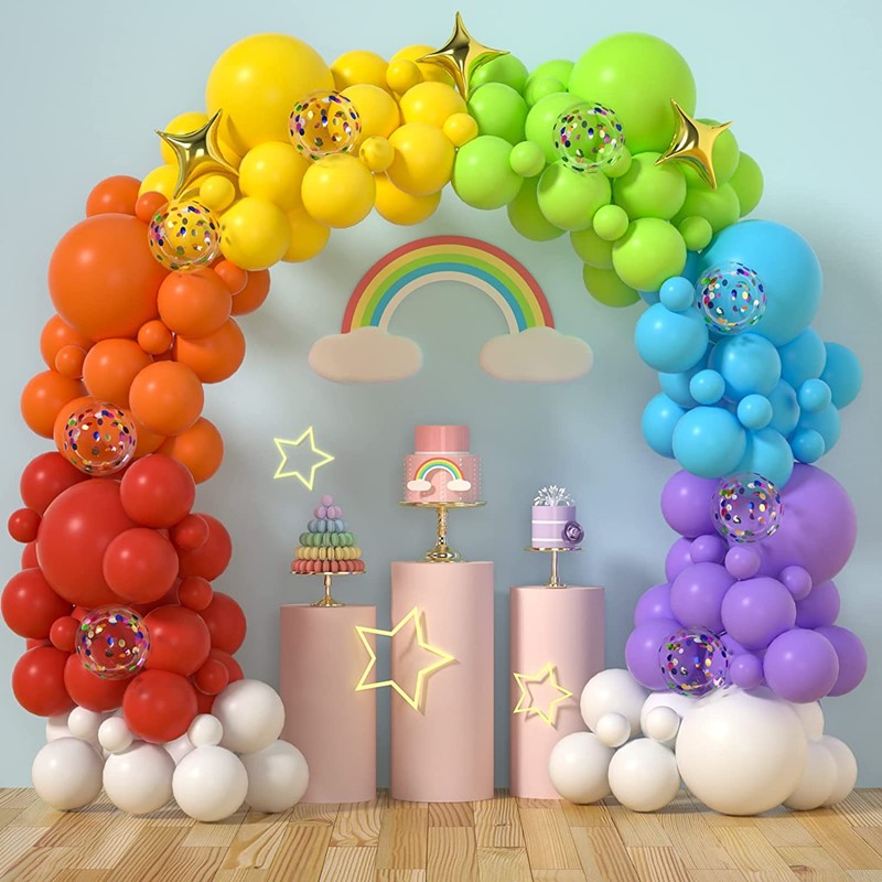 มีสีสัน