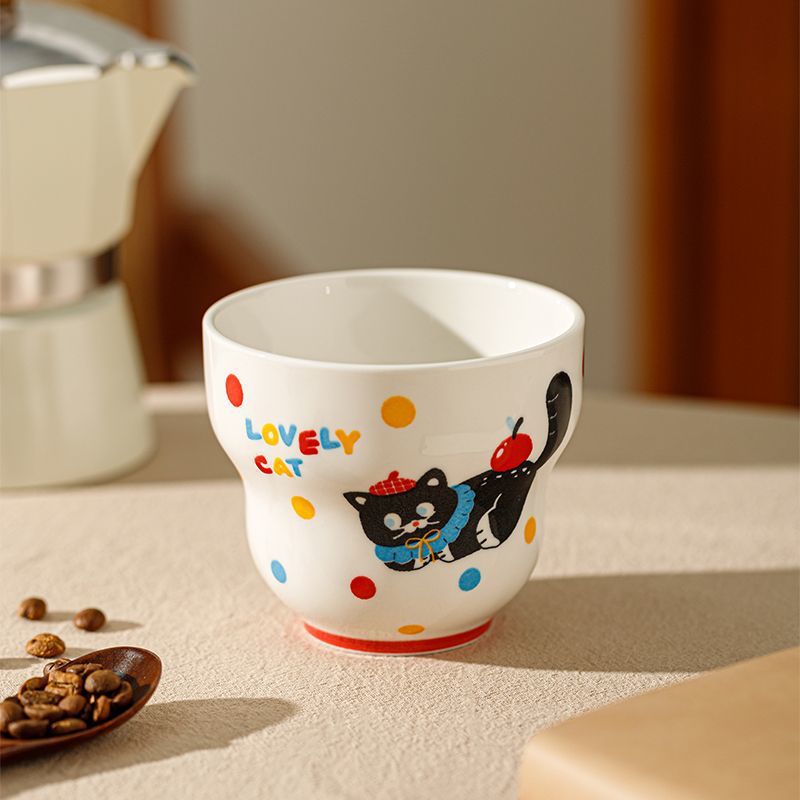 Handheld coffee cup *1