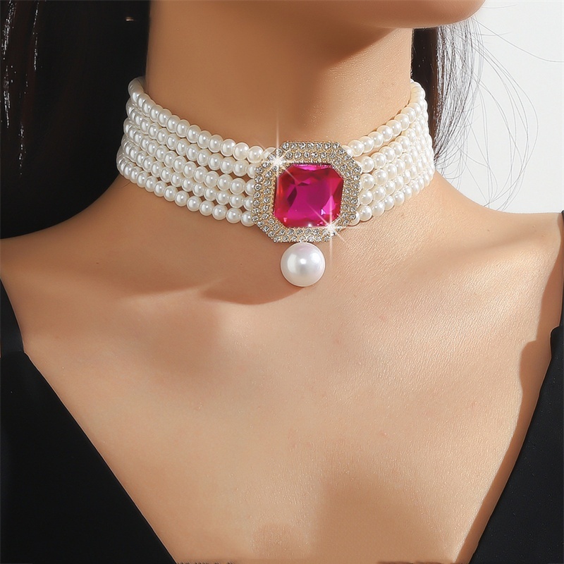 8 Necklaces - rose red