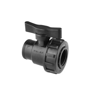PP HDPE boru sıkıştırma parçaları PN16 basınç çift erkek dişli tek üç yolu plastik küresel vana sulama için - Product Image 2