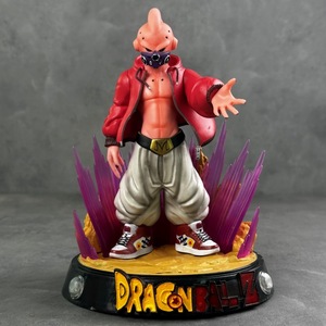 ドラゴンボール<span class=keywords><strong>GK</strong></span>ファッションマジックマンBuo Glow超サイヤ人アニメモデル像箱入り手持ち